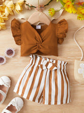 2pcs Girls Twist-Front Ruffle Top & Striped Shorts Set - Cognac