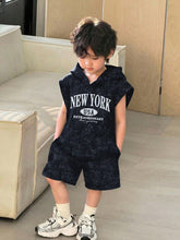 Boys New York Letter Print Hooded Vest & Shorts Set - Onyx