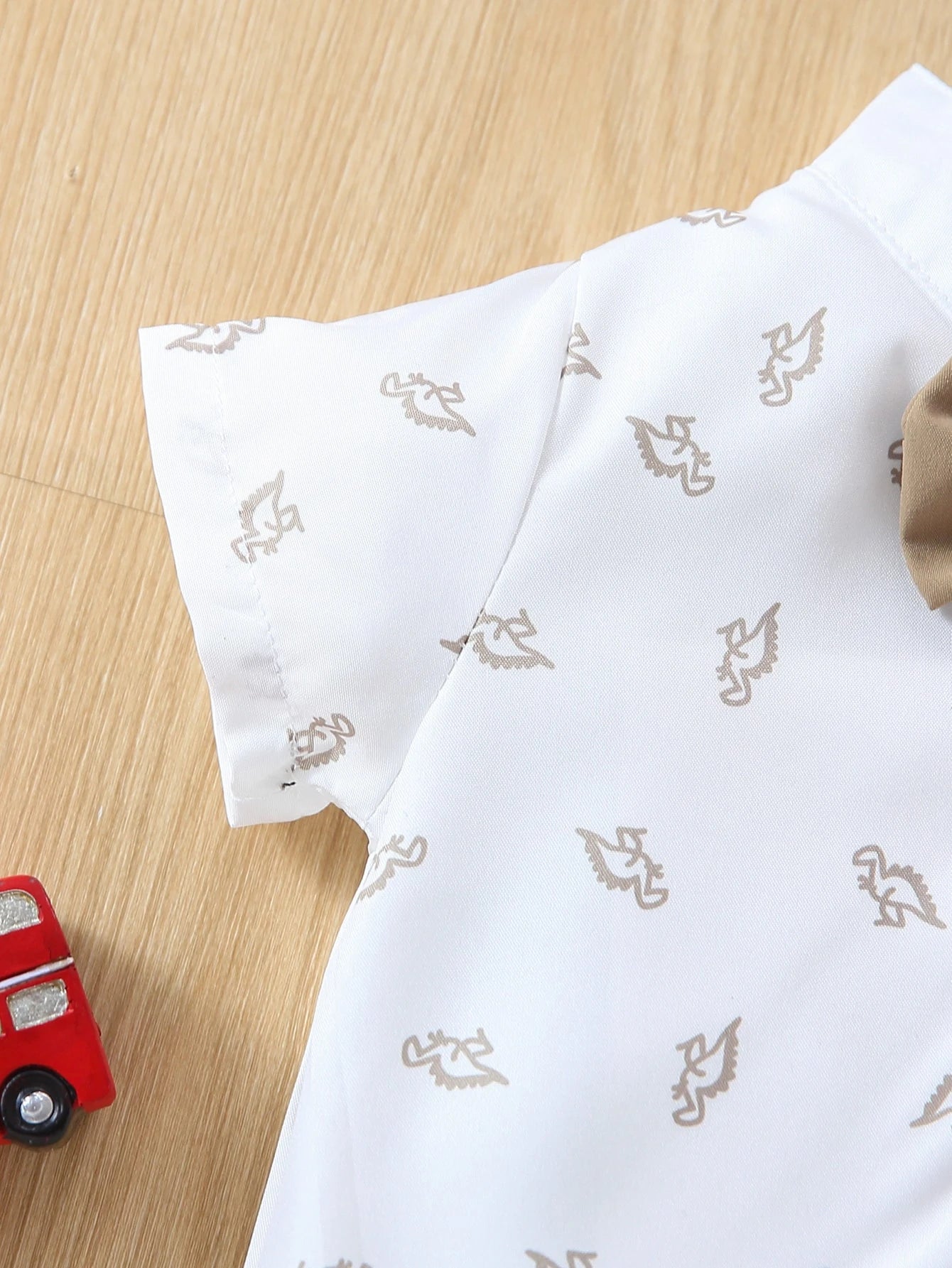 2pcs Baby Boys Dino Print Bodysuit & Suspender Shorts - Ivory | 21 ...