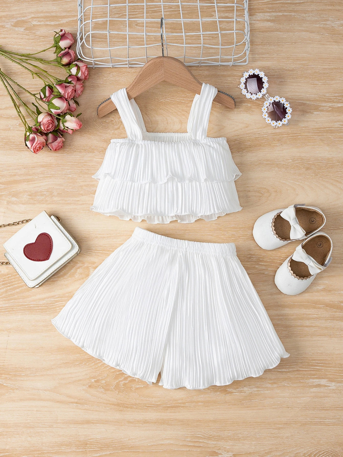 2pcs Girls Pleated Tiered Cami Top & Shorts Set - Ivory | 21 Centur...
