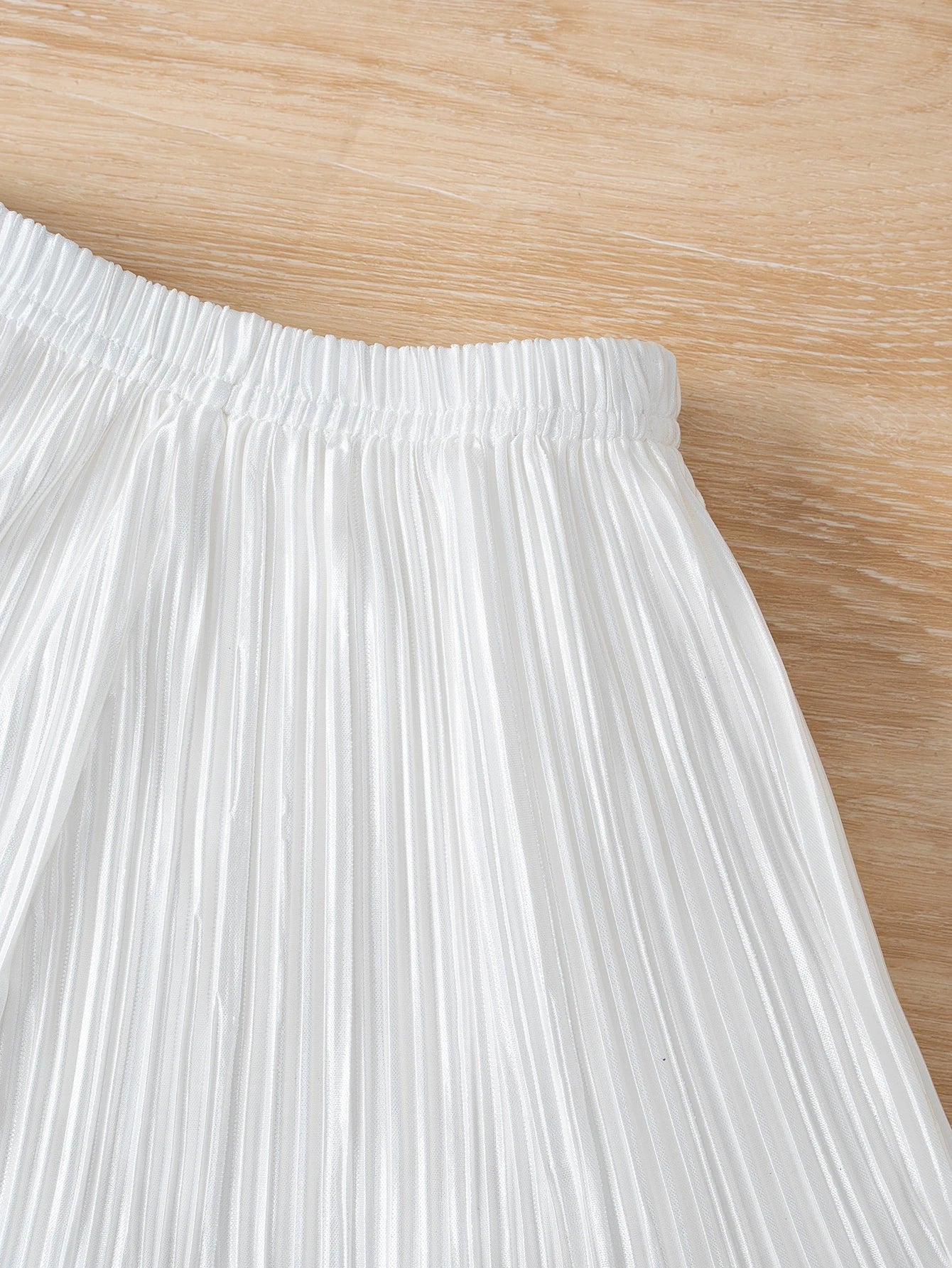 2pcs Girls Pleated Tiered Cami Top & Shorts Set - Ivory | 21 Centur...