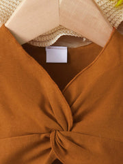 2pcs Girls Twist-Front Ruffle Top & Striped Shorts Set - Cognac