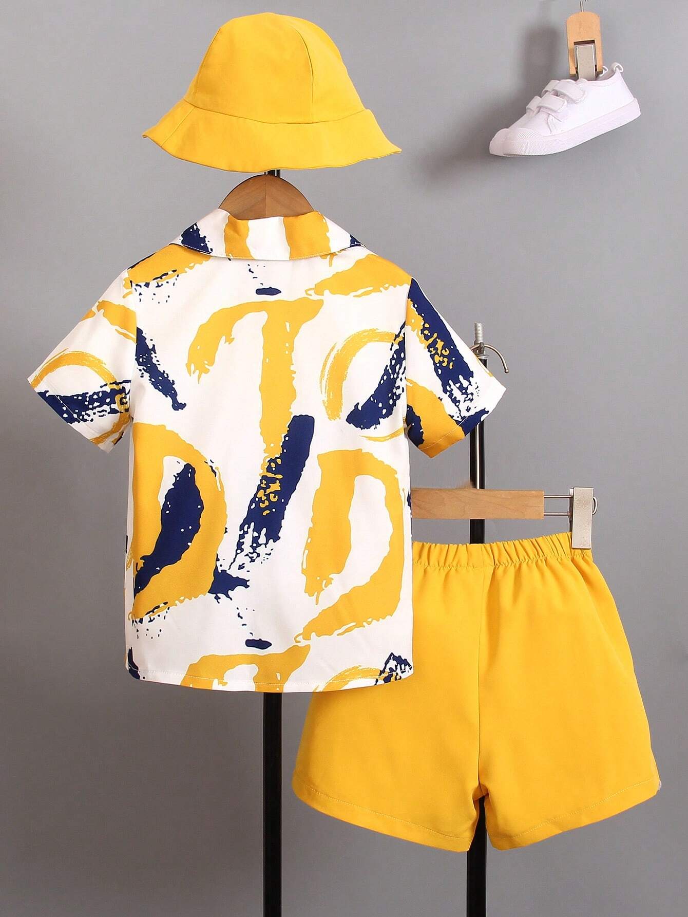 2pcs Little Boys Abstract Print Shirt & Shorts Set - Saffron