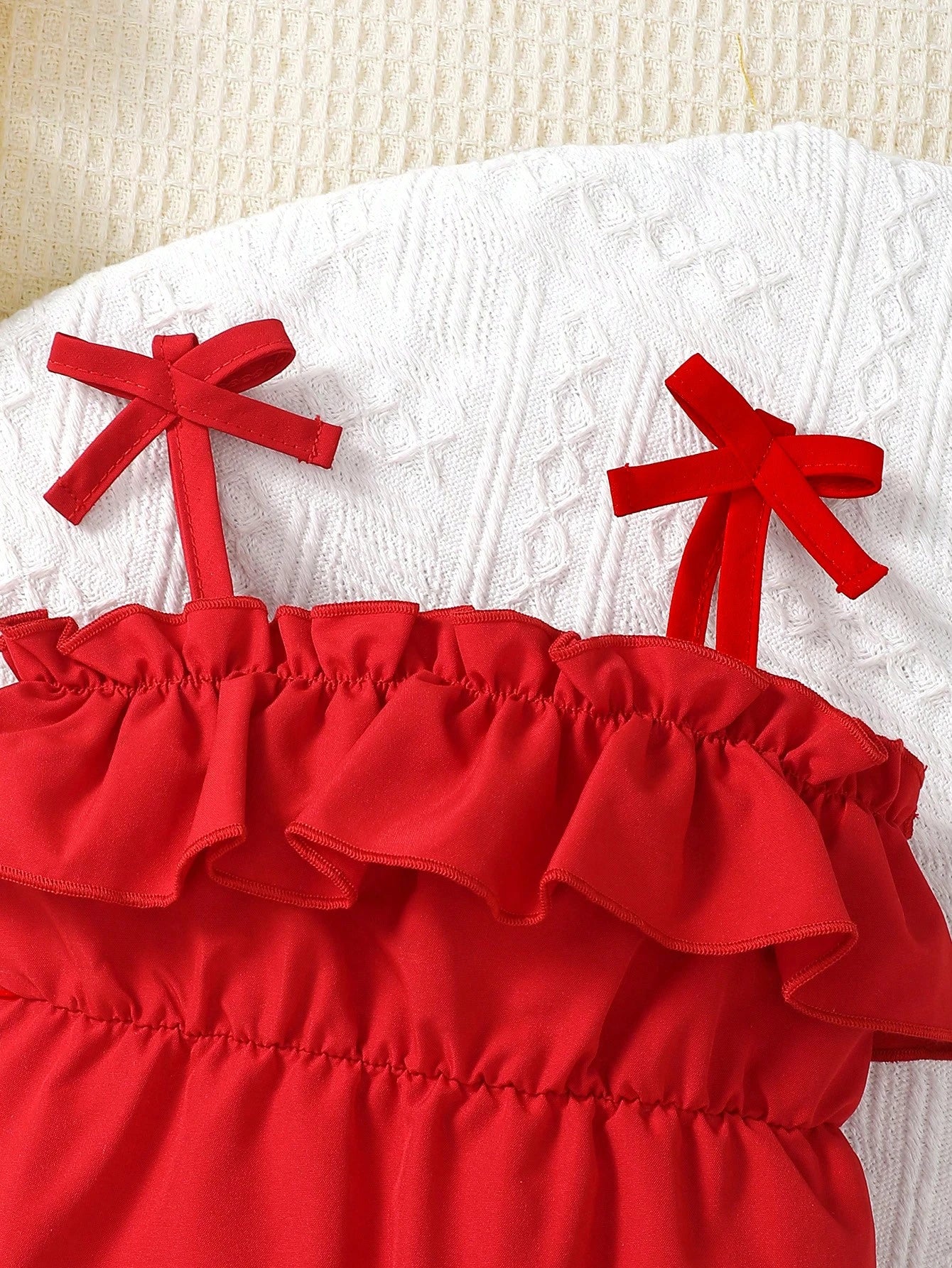 2pcs Girls Ruffle Spaghetti Strap Bodysuit Set - Scarlet