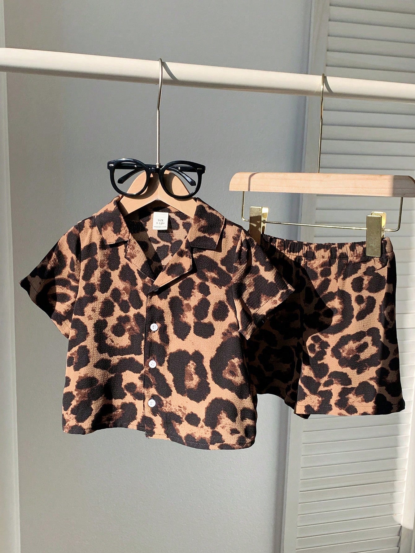 2pcs Boys Leopard Print Resort Collar Shirt & Shorts Set - Amber