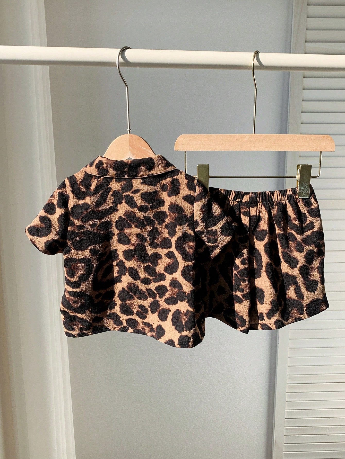 2pcs Boys Leopard Print Resort Collar Shirt & Shorts Set - Amber
