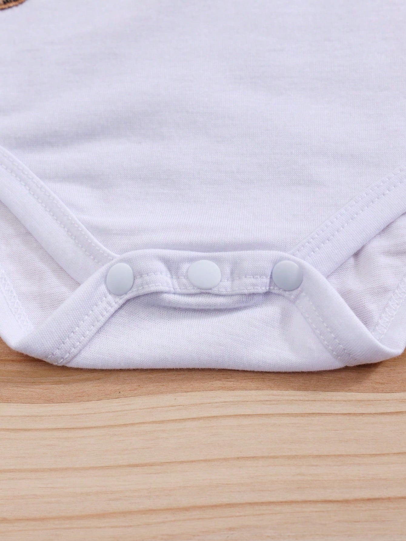 2pcs Baby Boys Plaid Bear Appliqué Romper & Bib Shorts Set - Ivory ...