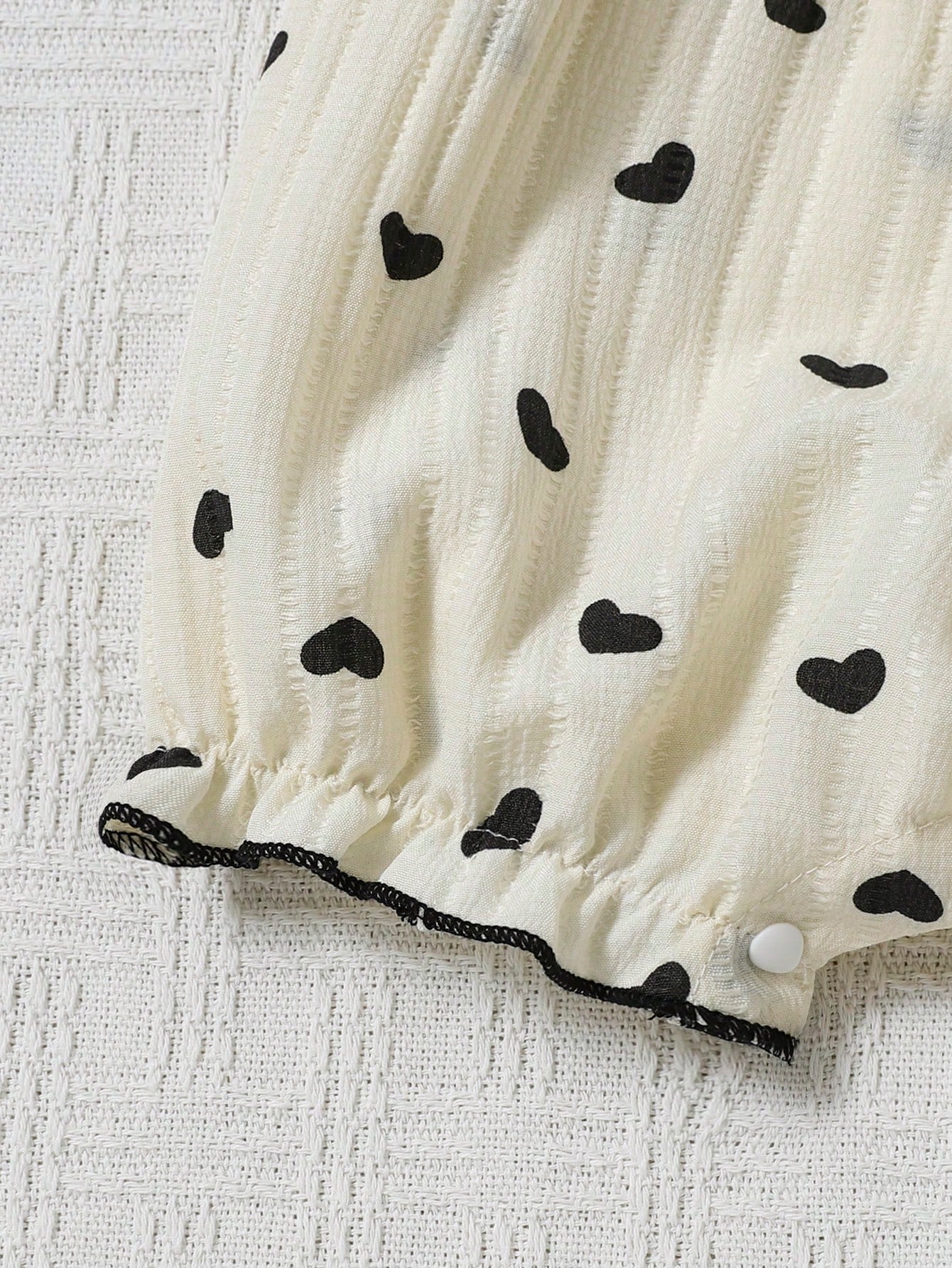 Girls Heart Print Ruffle Sleeveless Romper & Hat - Ivory