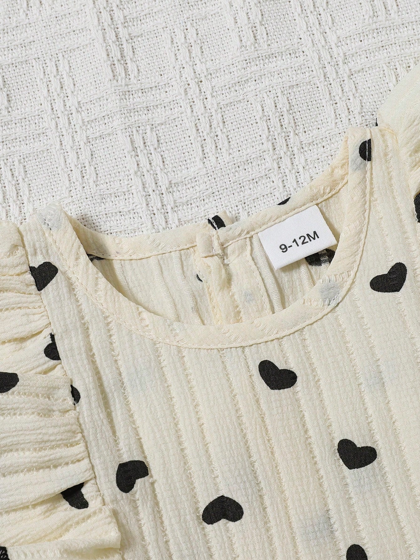 Girls Heart Print Ruffle Sleeveless Romper & Hat - Ivory