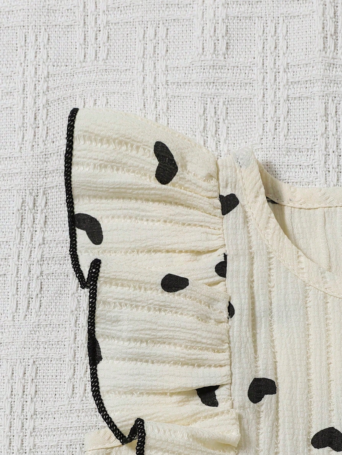 Girls Heart Print Ruffle Sleeveless Romper & Hat - Ivory