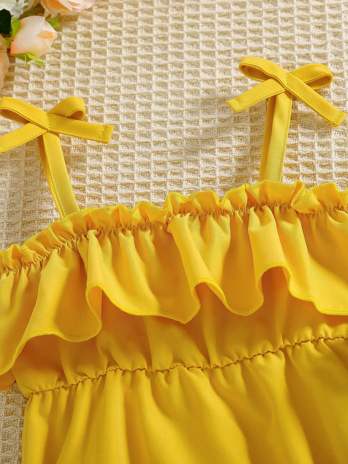 2pcs Baby Girls Ruffle Tie-Strap Bodysuit Set - Buttercup | 21 Cent...