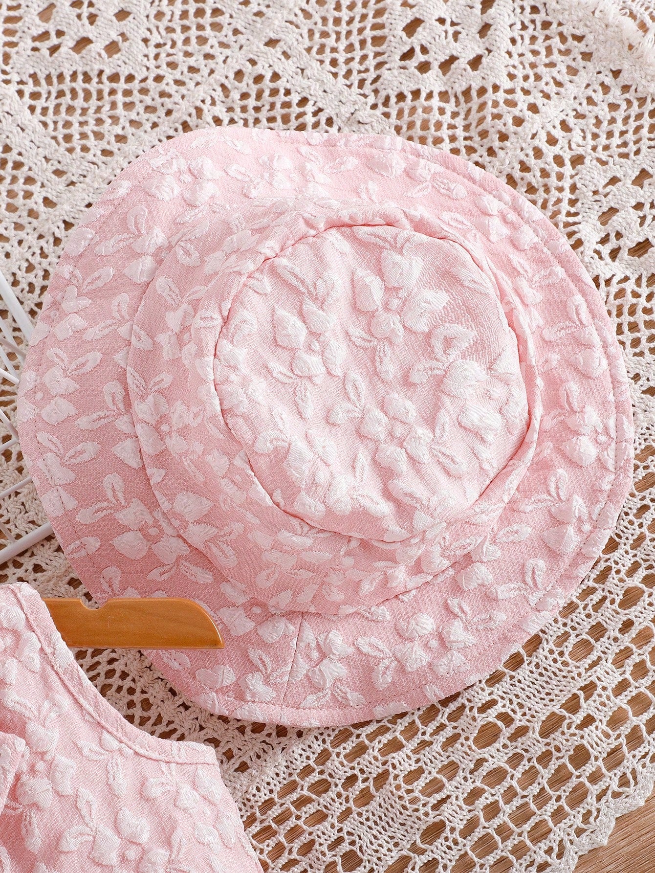 Baby Girls 3D Floral Lapel Romper & Bucket Hat - Blush