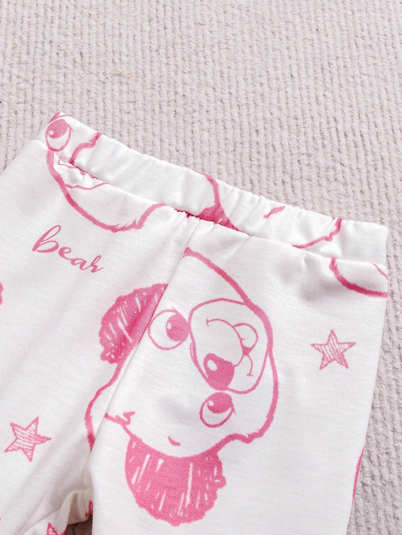 2pcs Baby Boys Bear Print Sweatshirt & Jogger Set - Ivory | 21 Cent...