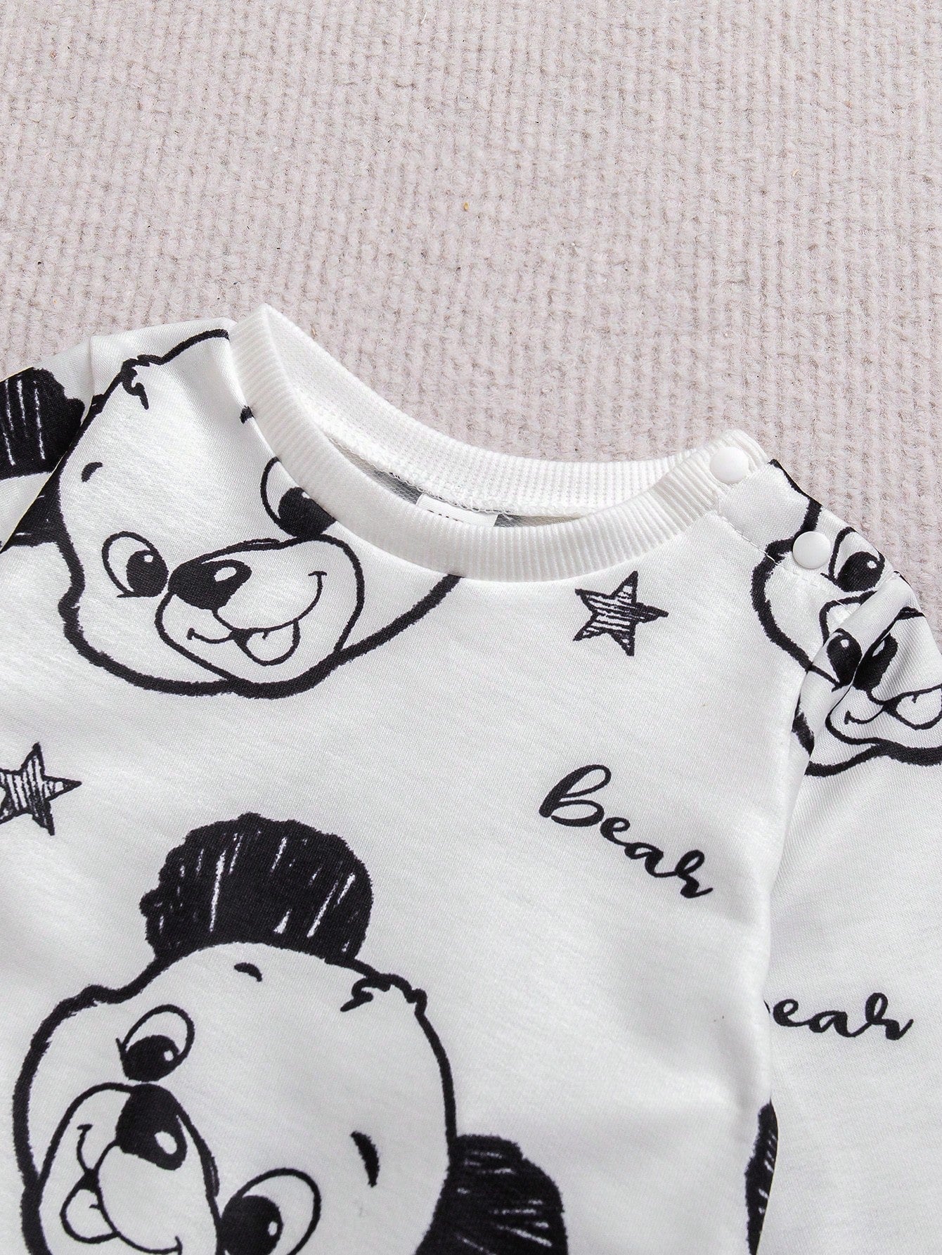 2pcs Baby Boys Cartoon Bear Print Sweatshirt & Jogger Set - Ivory |...