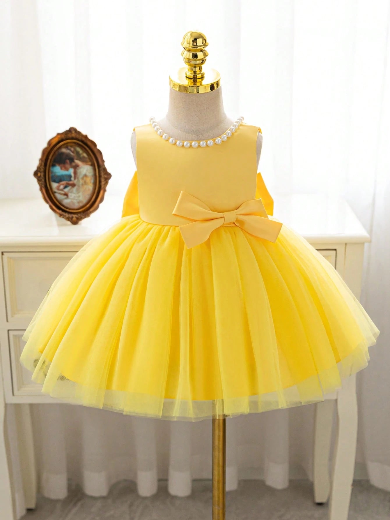 Girls Pearl-Trim Bow Tulle Ball Gown Dress - Buttercup | 21 Century...