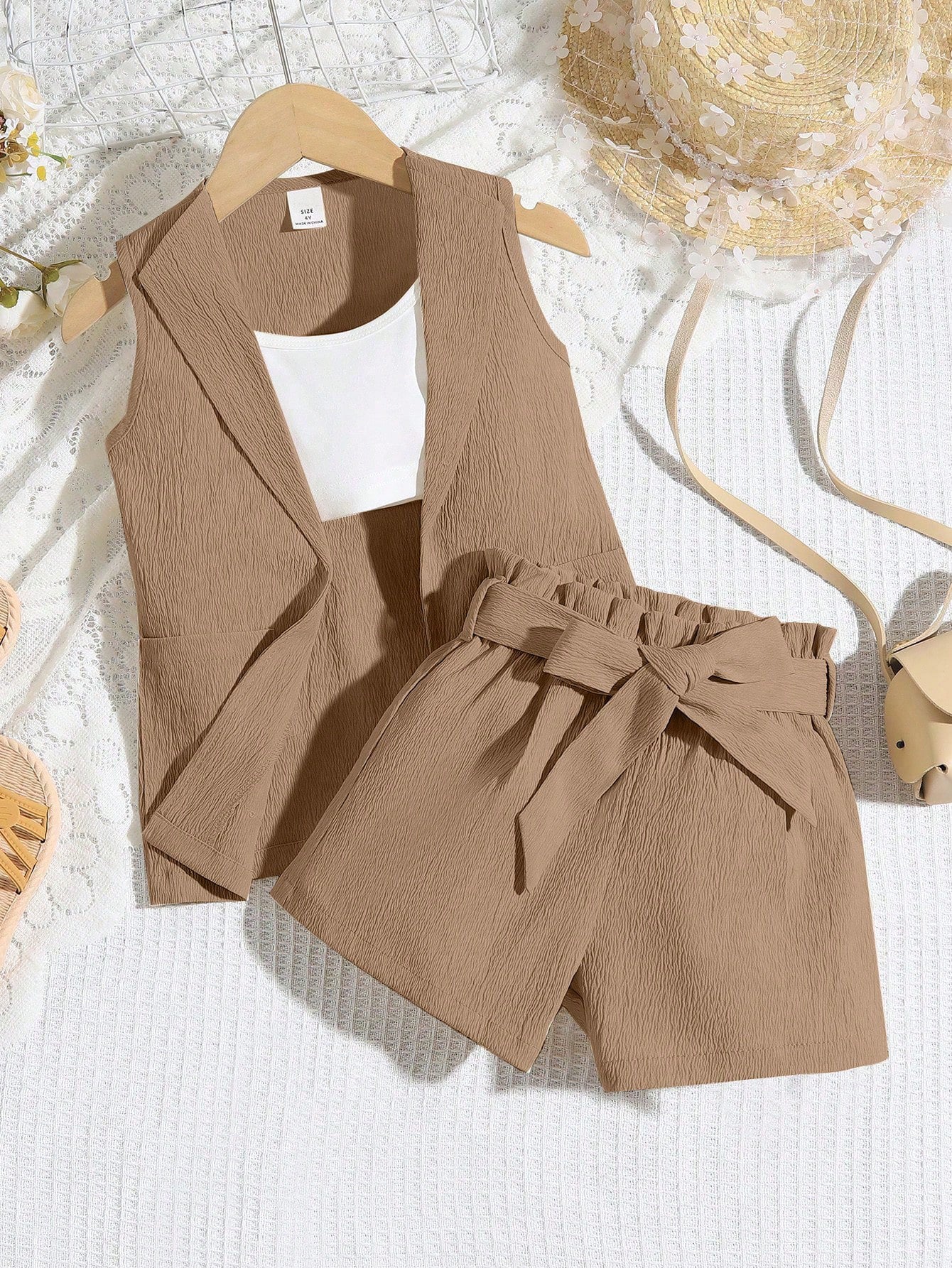 2pcs Girls Shawl Collar Vest & Belted Shorts Set - Taupe