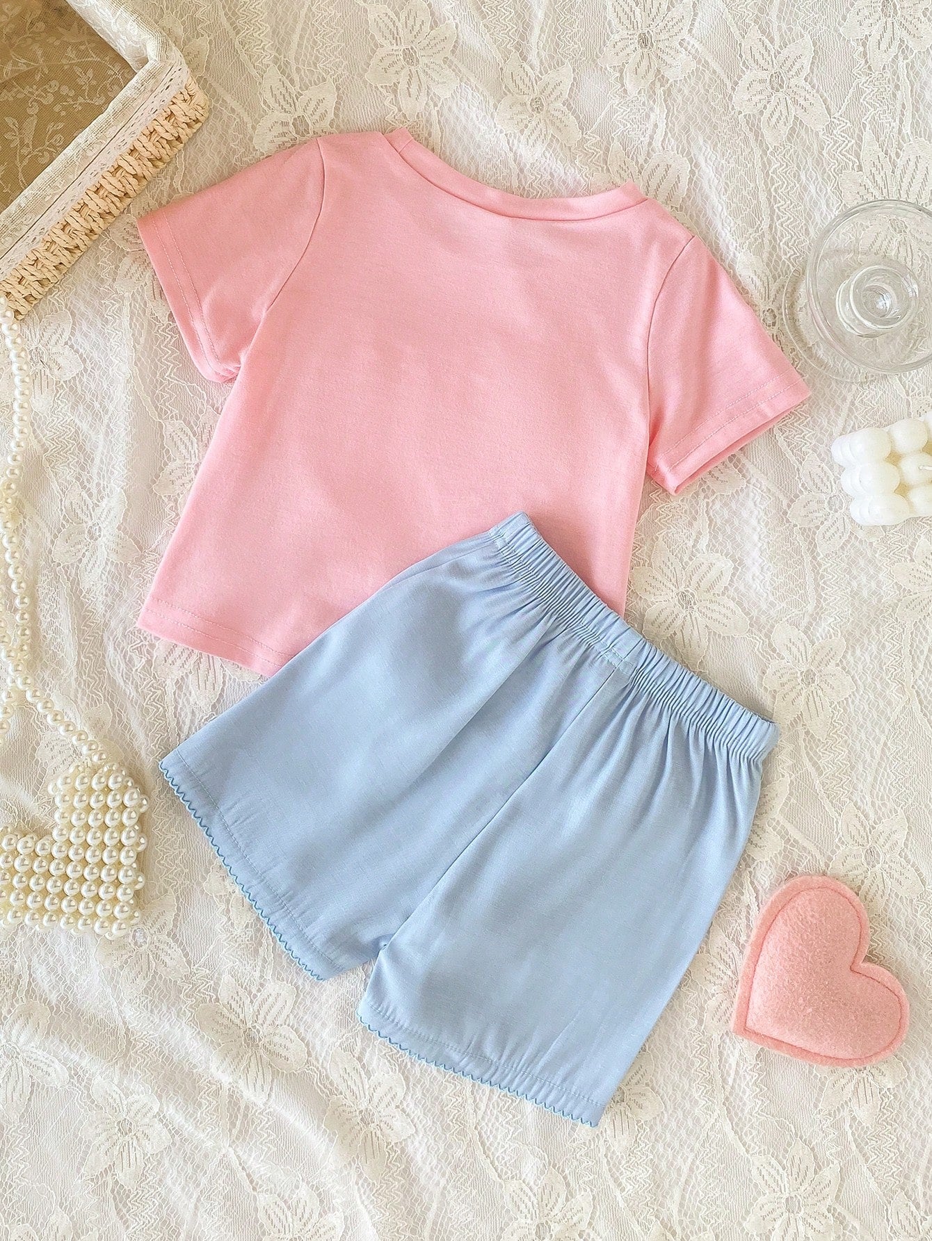 2pcs Girls Floral Heart Appliqué Tee & Shorts Set - Blush | 21 Cent...