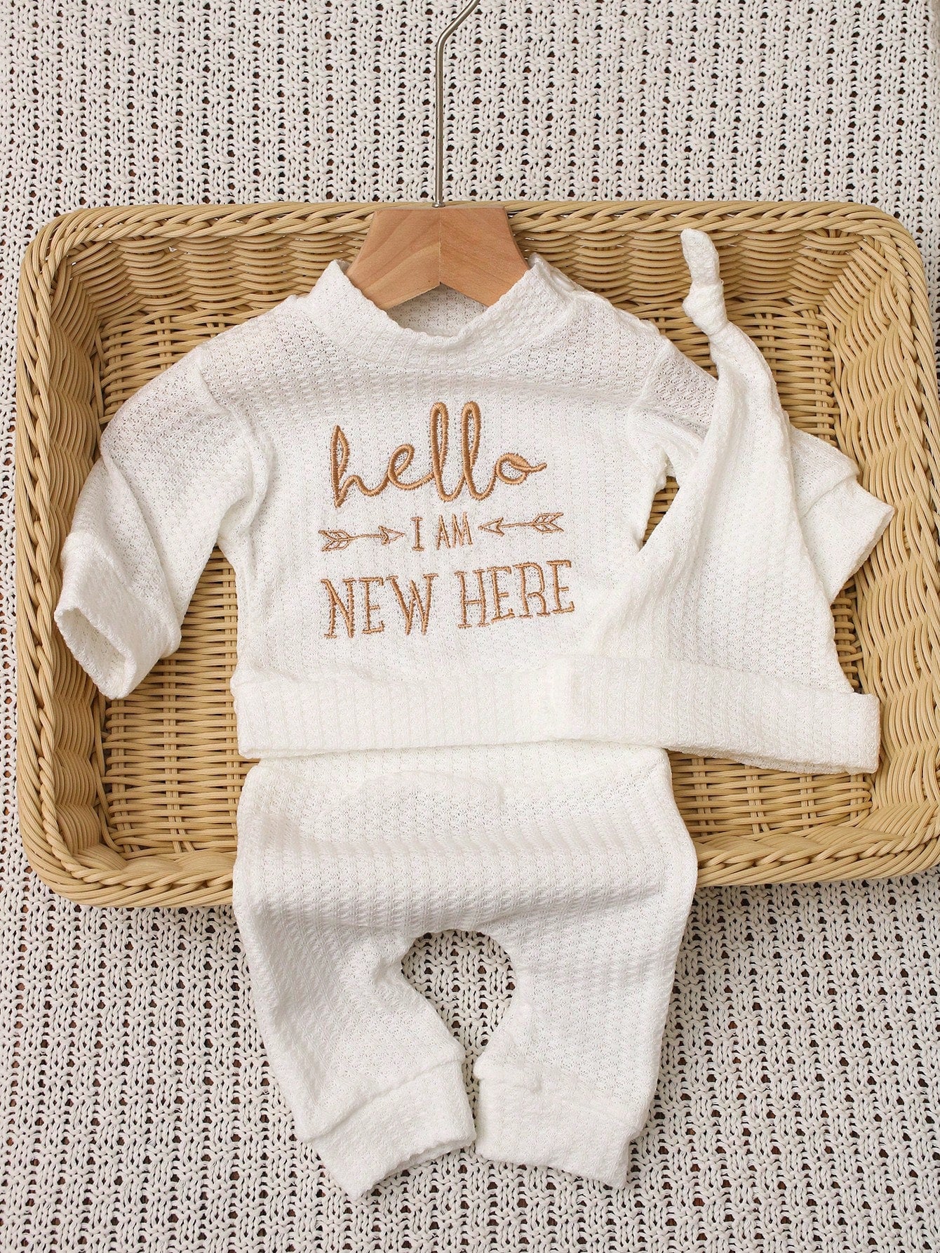 3pcs Baby Boys 'Hello I Am New Here' Embroidered Waffle Knit Set - ...