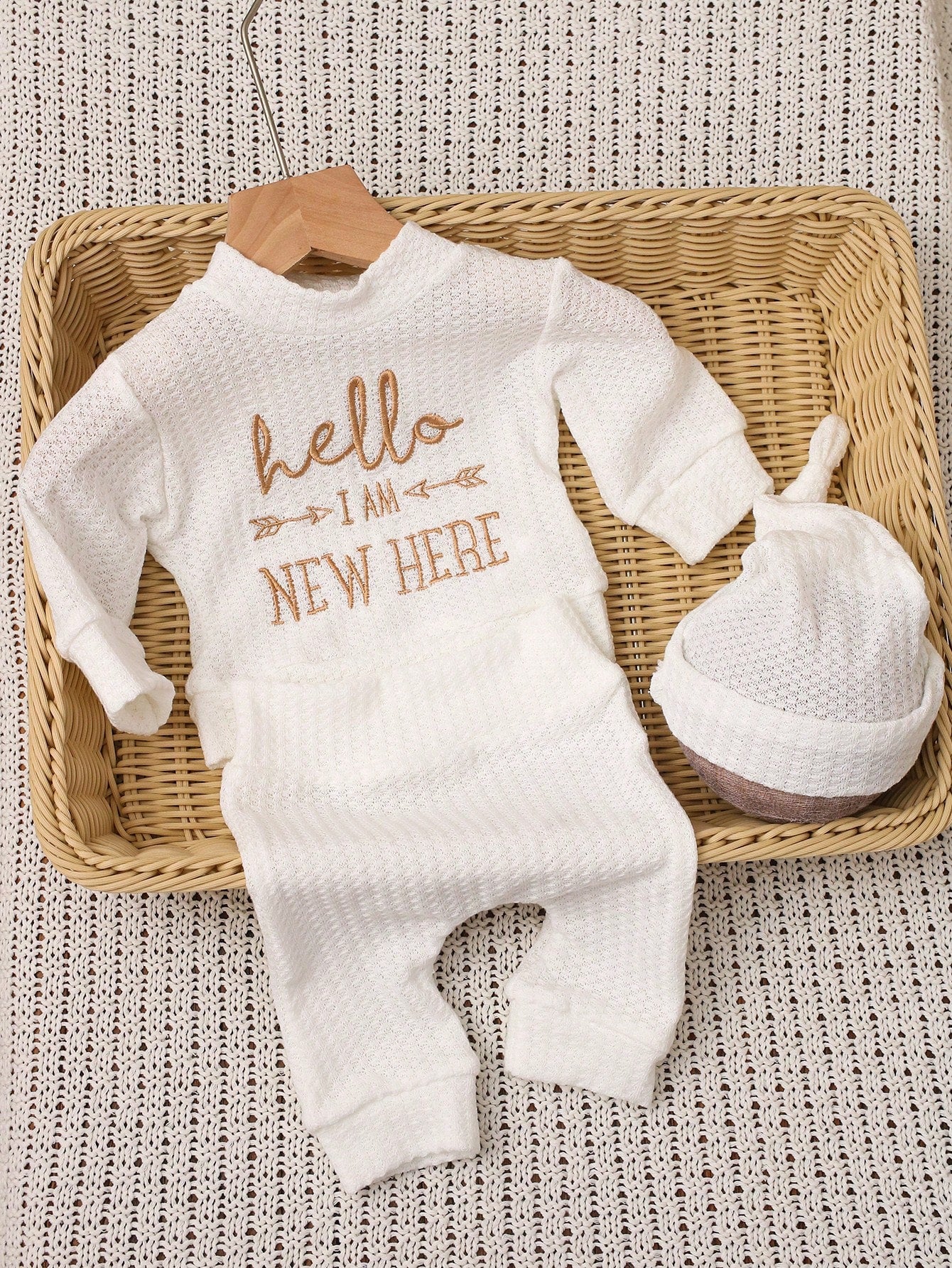 3pcs Baby Boys 'Hello I Am New Here' Embroidered Waffle Knit Set - ...