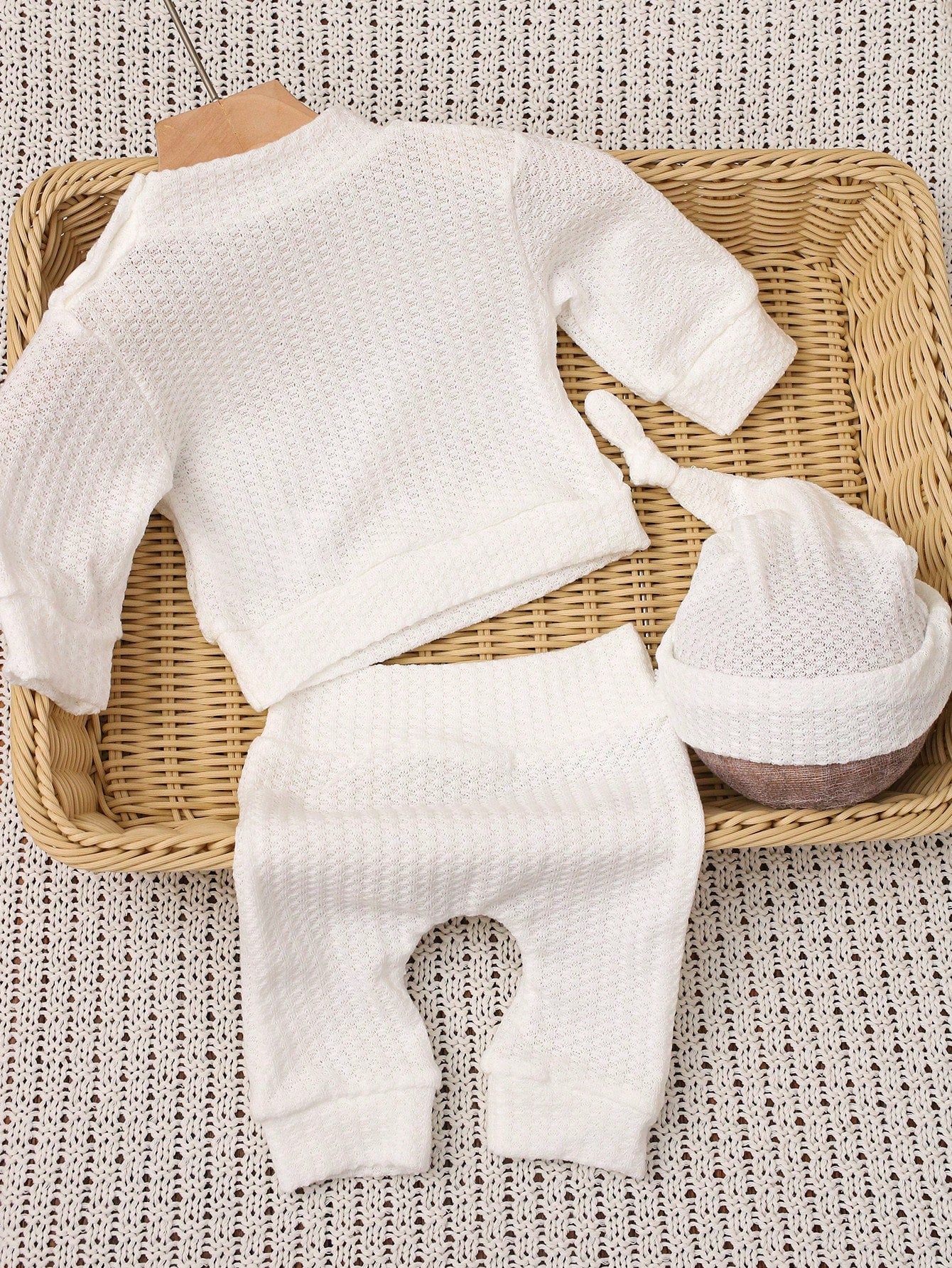 3pcs Baby Boys 'Hello I Am New Here' Embroidered Waffle Knit Set - ...