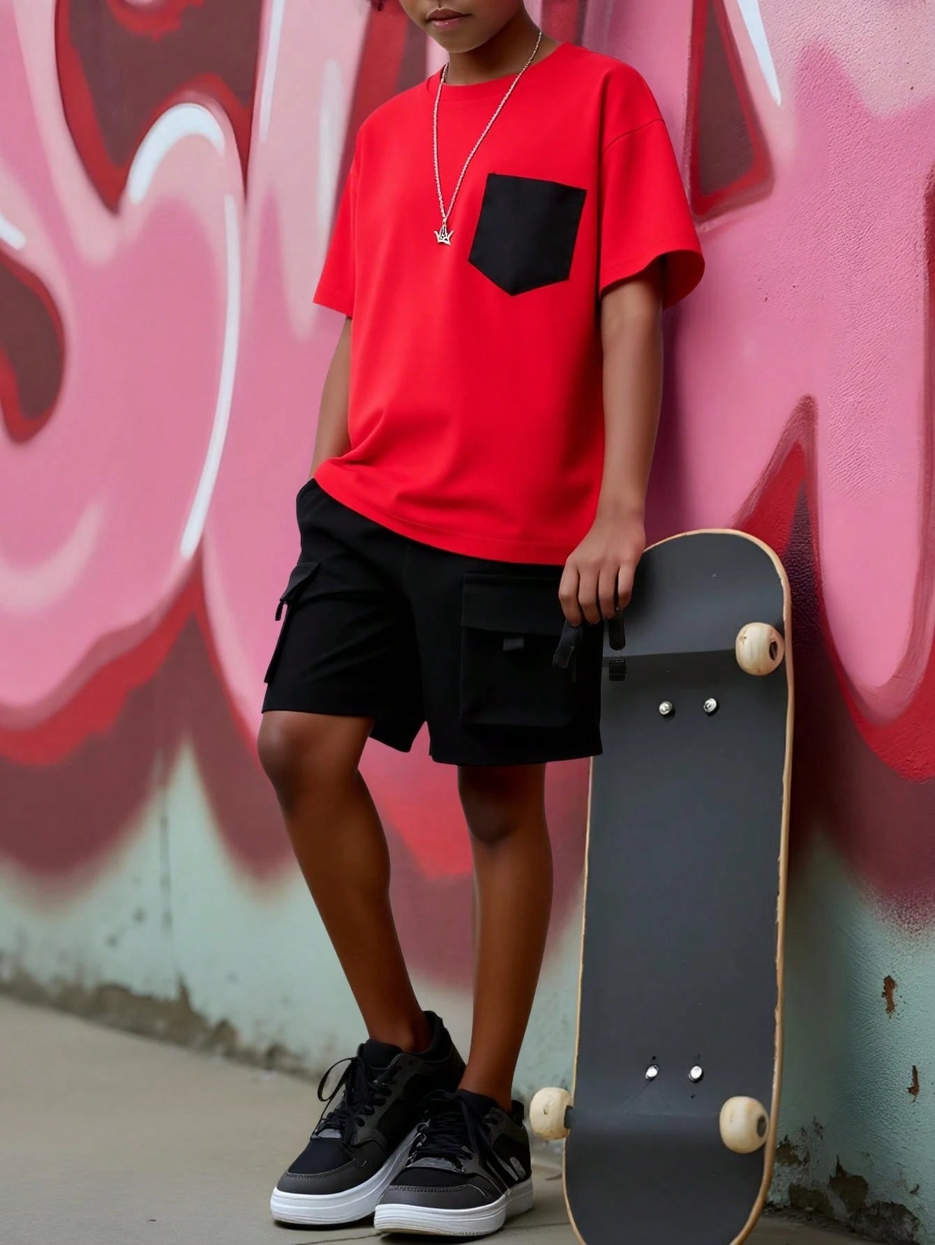 2pcs Boys Cargo Pocket Tee & Shorts Set - Crimson