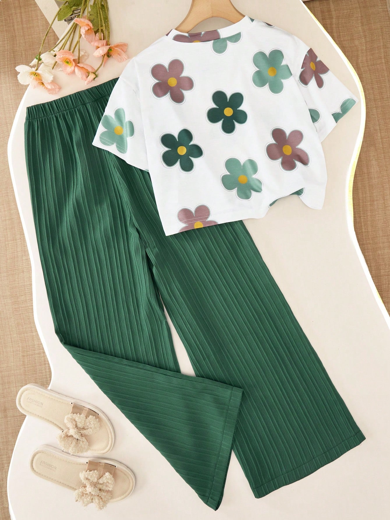 2pcs Girls Floral Print Tee & Wide-Leg Pants Set - Emerald | 21 Cen...