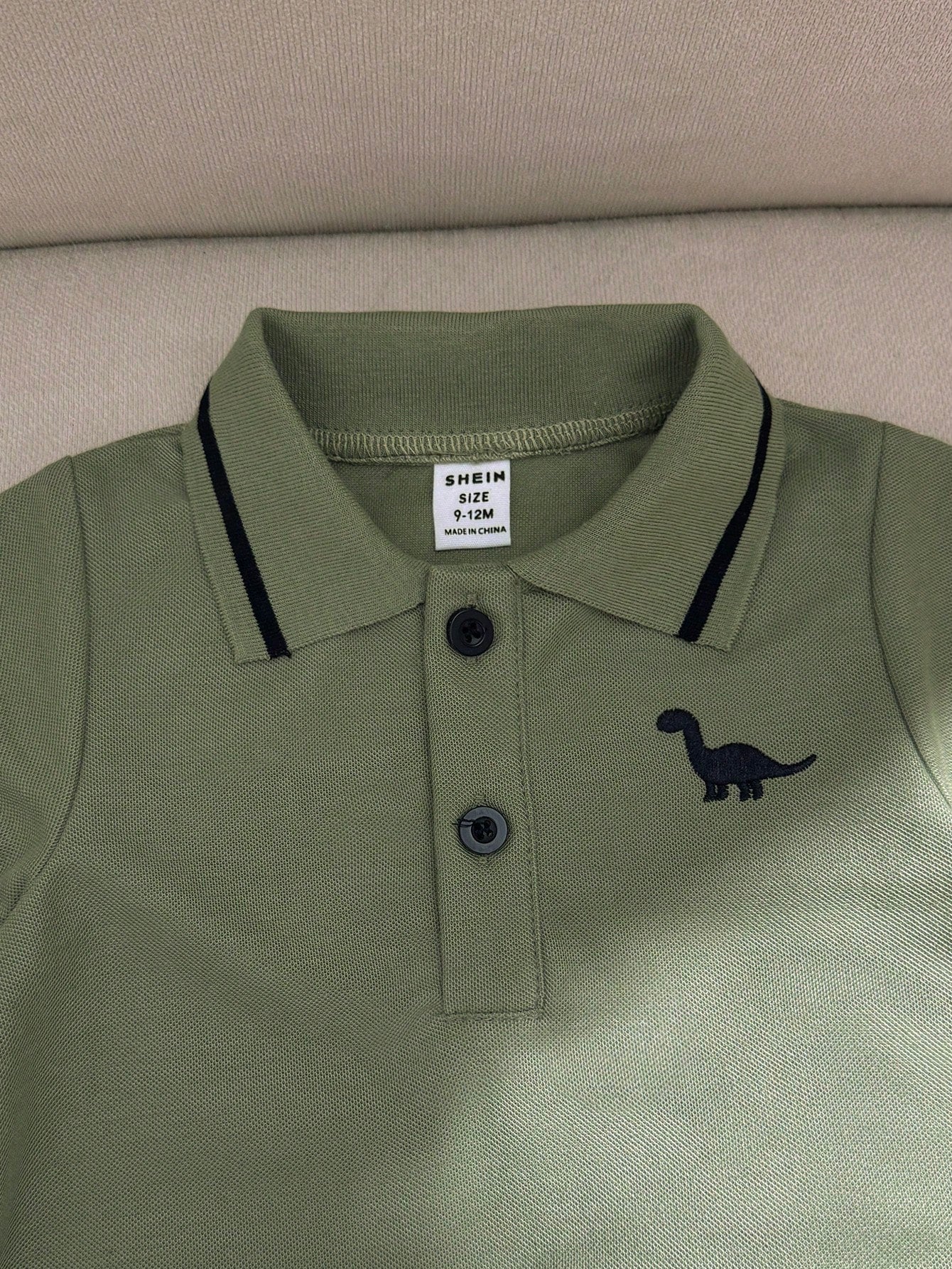 2pcs Boys Dinosaur Embroidered Polo & Shorts Set - Sage