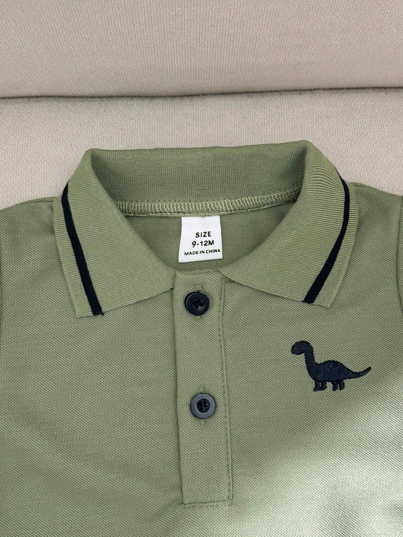 2pcs Boys Dinosaur Embroidered Polo & Shorts Set - Sage