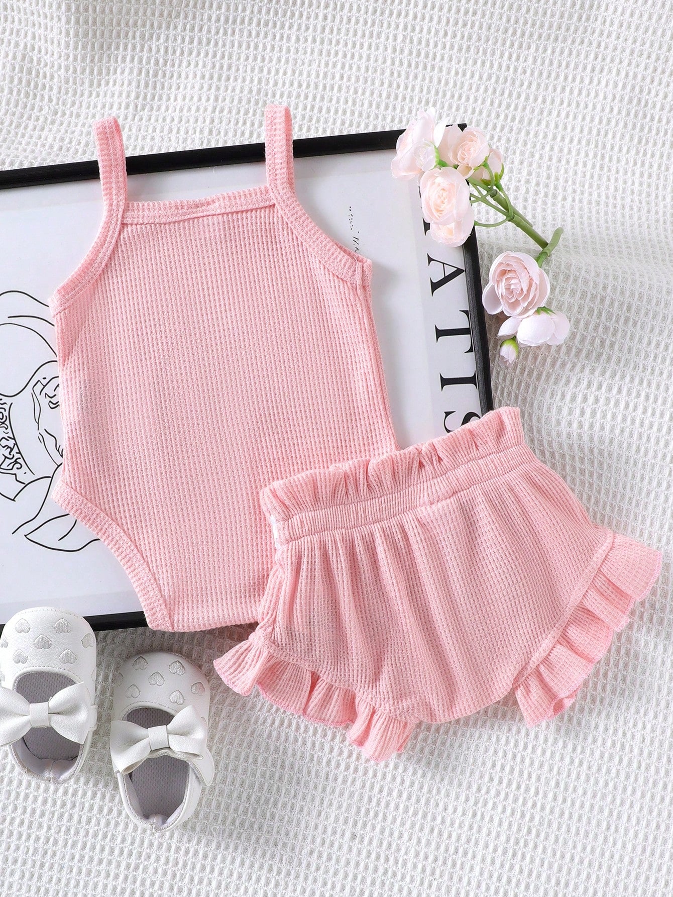 2pcs Baby Girls Bow Appliqué Bodysuit & Ruffle Shorts Set - Blush |...