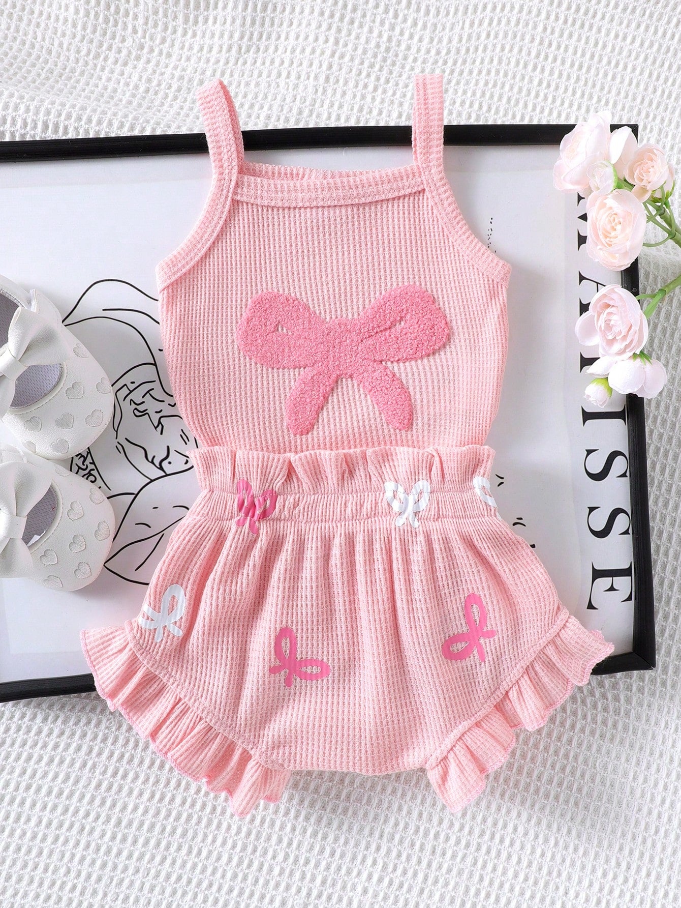 2pcs Baby Girls Bow Appliqué Bodysuit & Ruffle Shorts Set - Blush |...