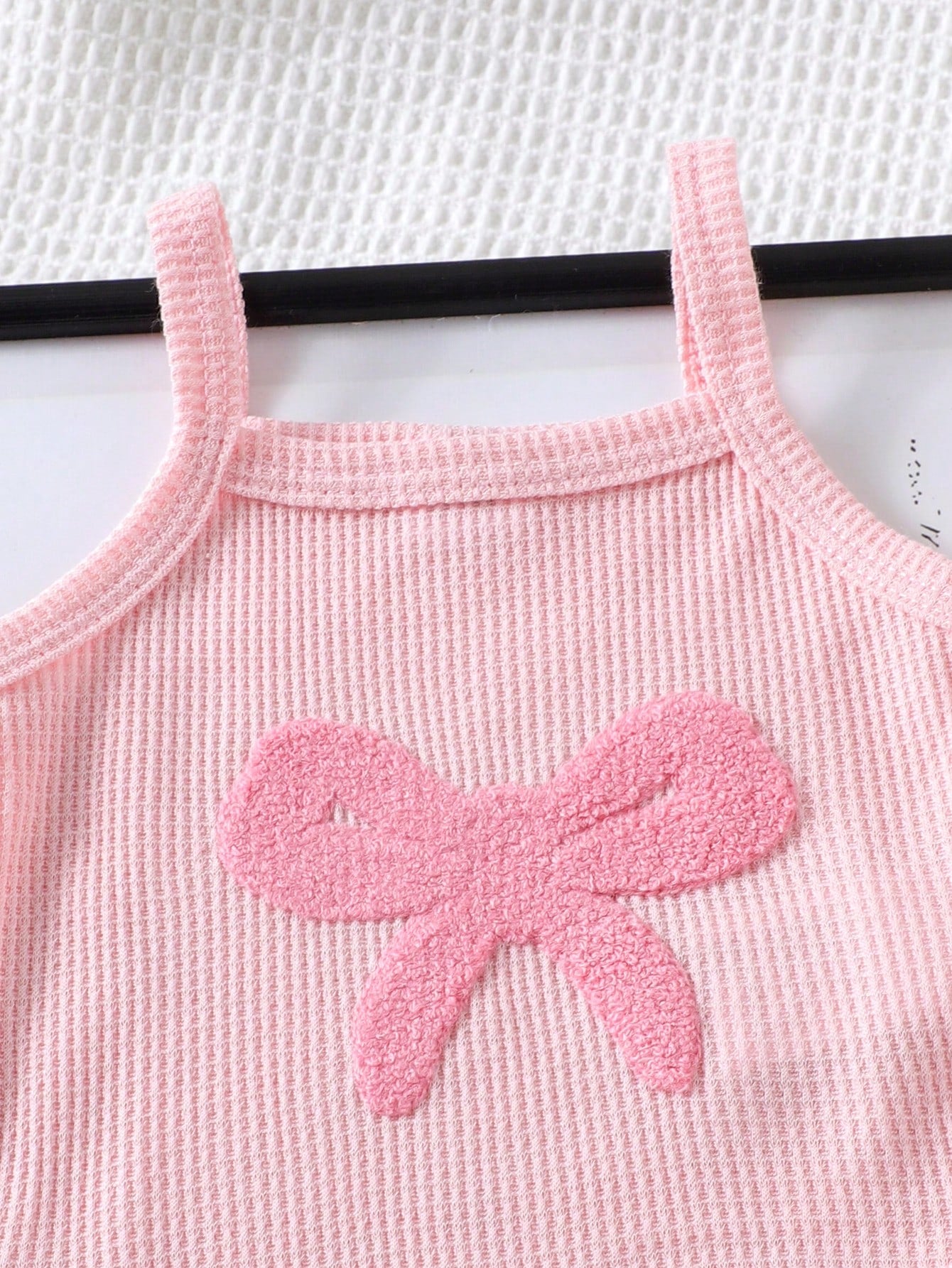 2pcs Baby Girls Bow Appliqué Bodysuit & Ruffle Shorts Set - Blush |...