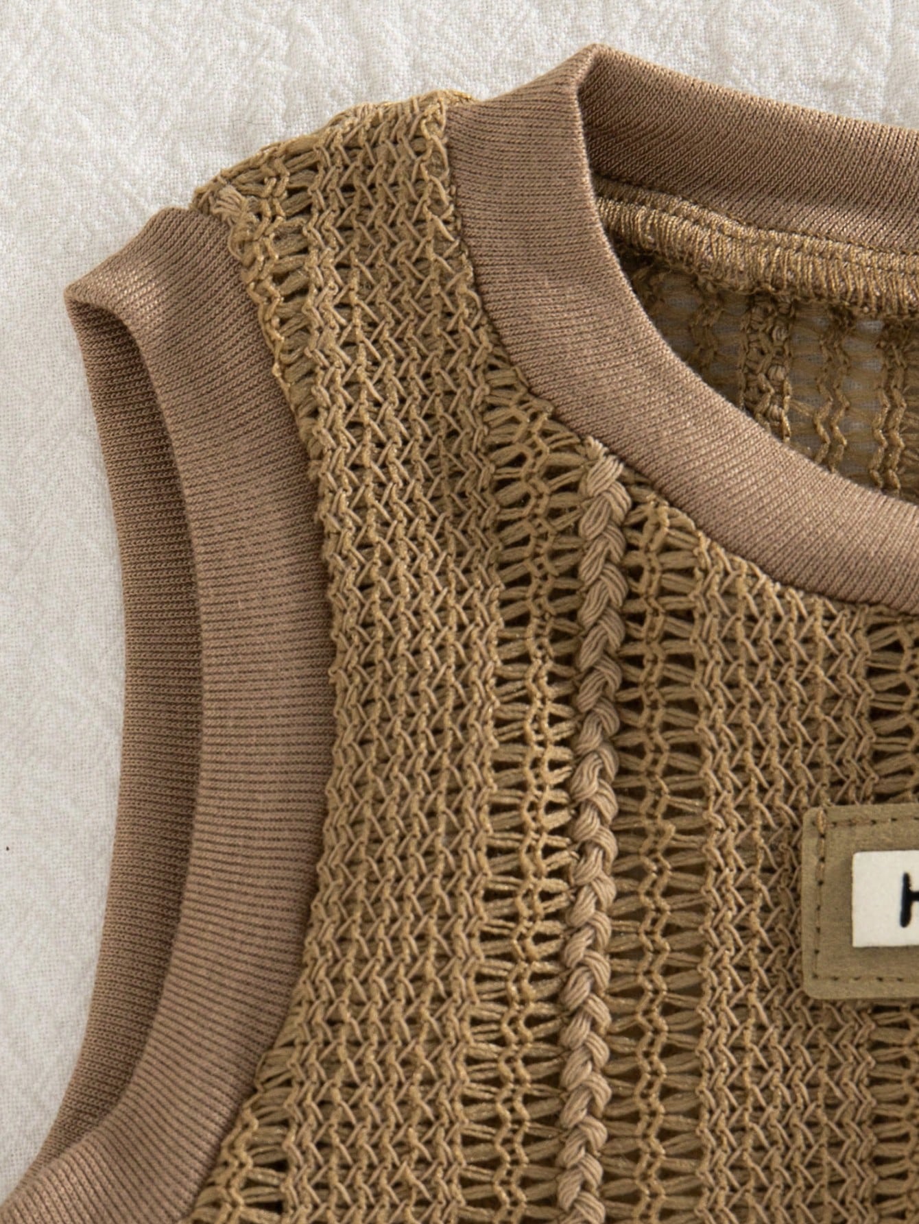 2pcs Boys Crochet-Knit Sleeveless Vest & Tank Set - Latte | 21 Cent...