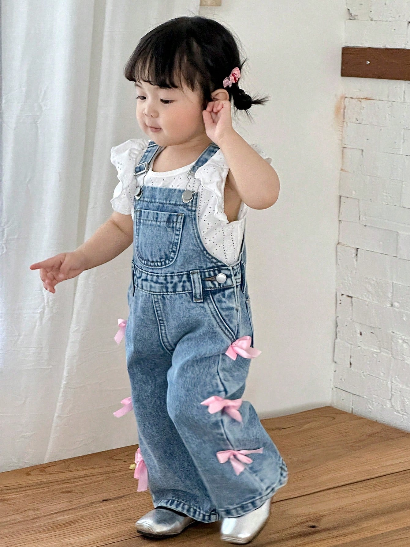 Girls Bow Embellished Wide-Leg Denim Bib Overall - Chambray | 21 Ce...