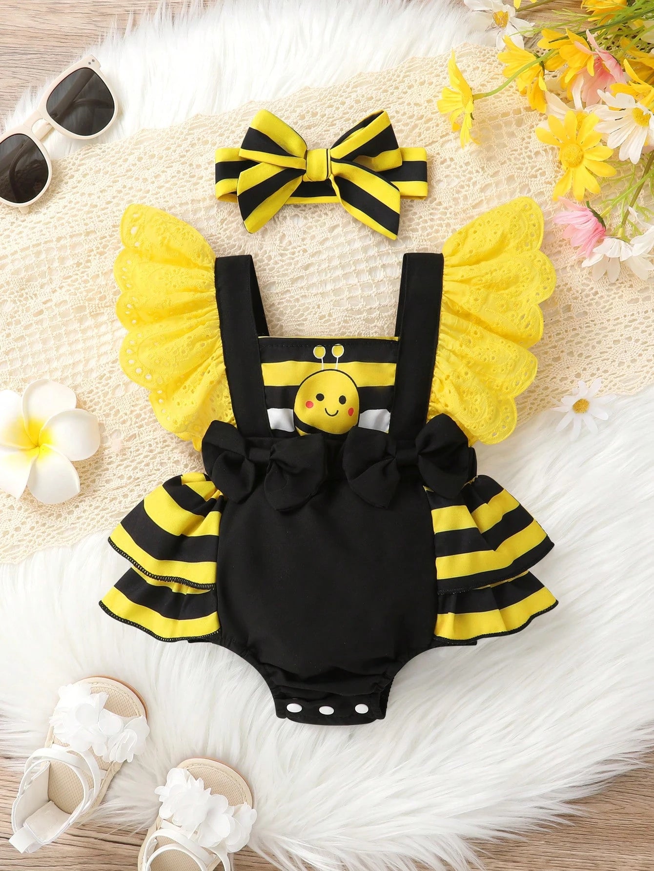 2pcs Baby Girls Bee Print Eyelet Wing Romper & Headband - Onyx | 21...