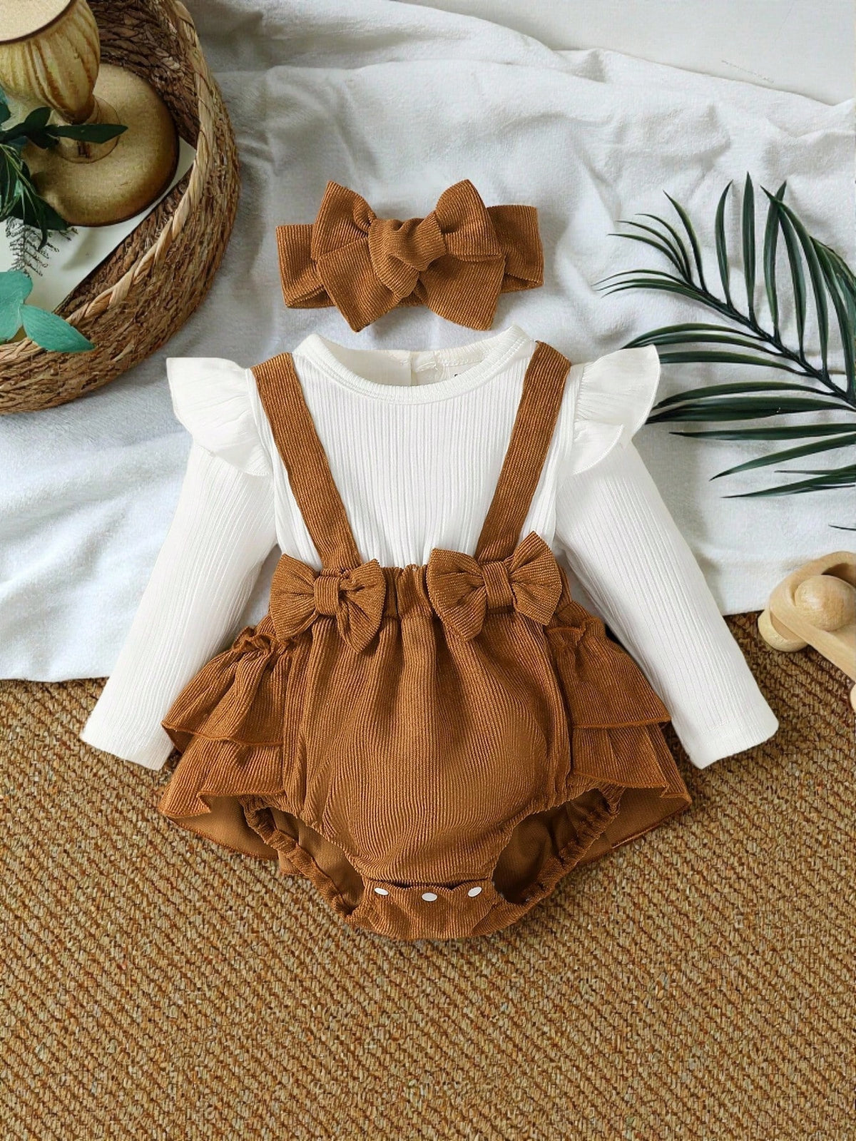 Baby Girls Ruffle Sleeve Corduroy Suspender Bodysuit Set - Amber