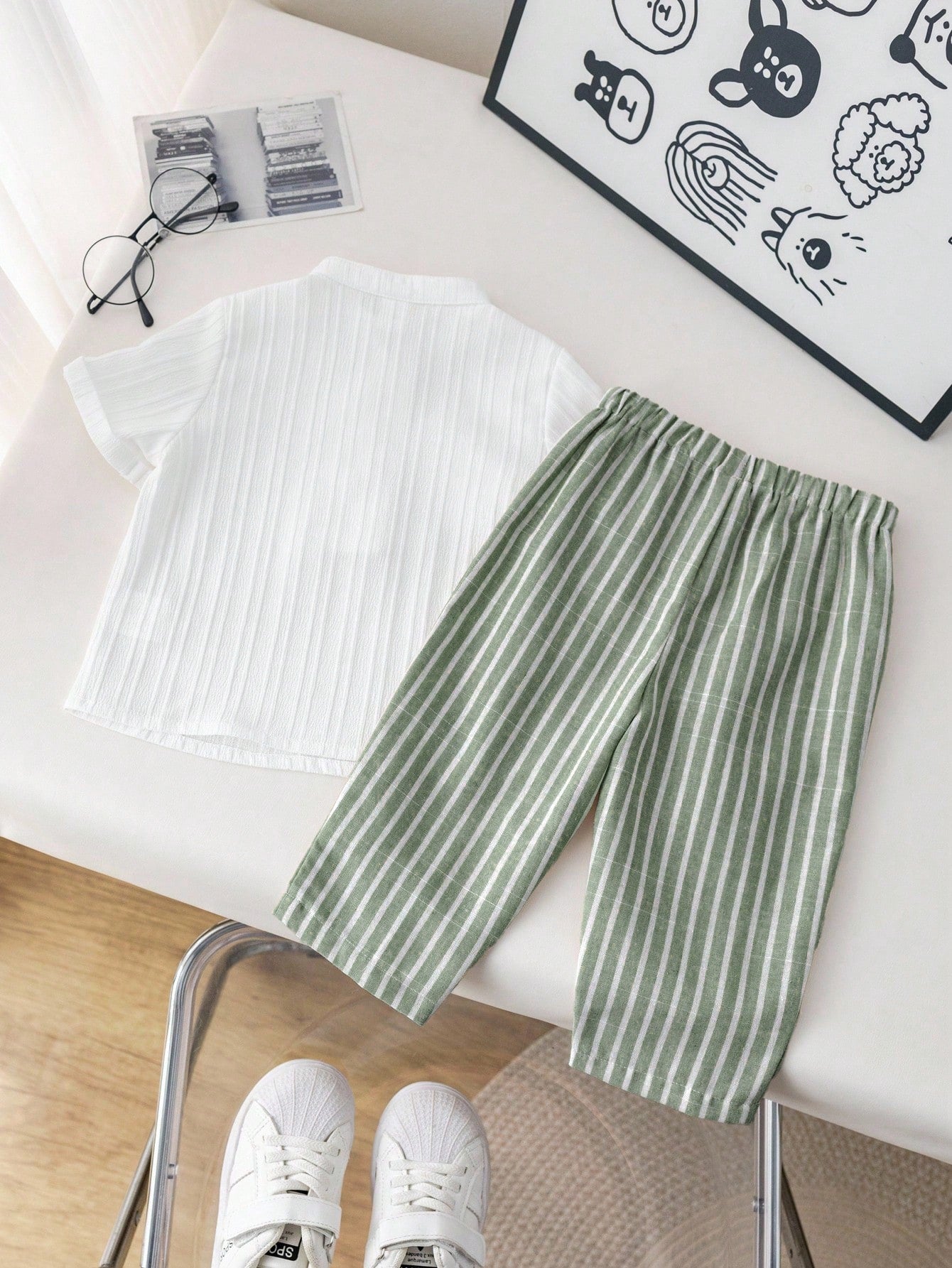 2pcs Boys Mandarin Collar Shirt & Striped Pants Set - Ivory | 21 Ce...