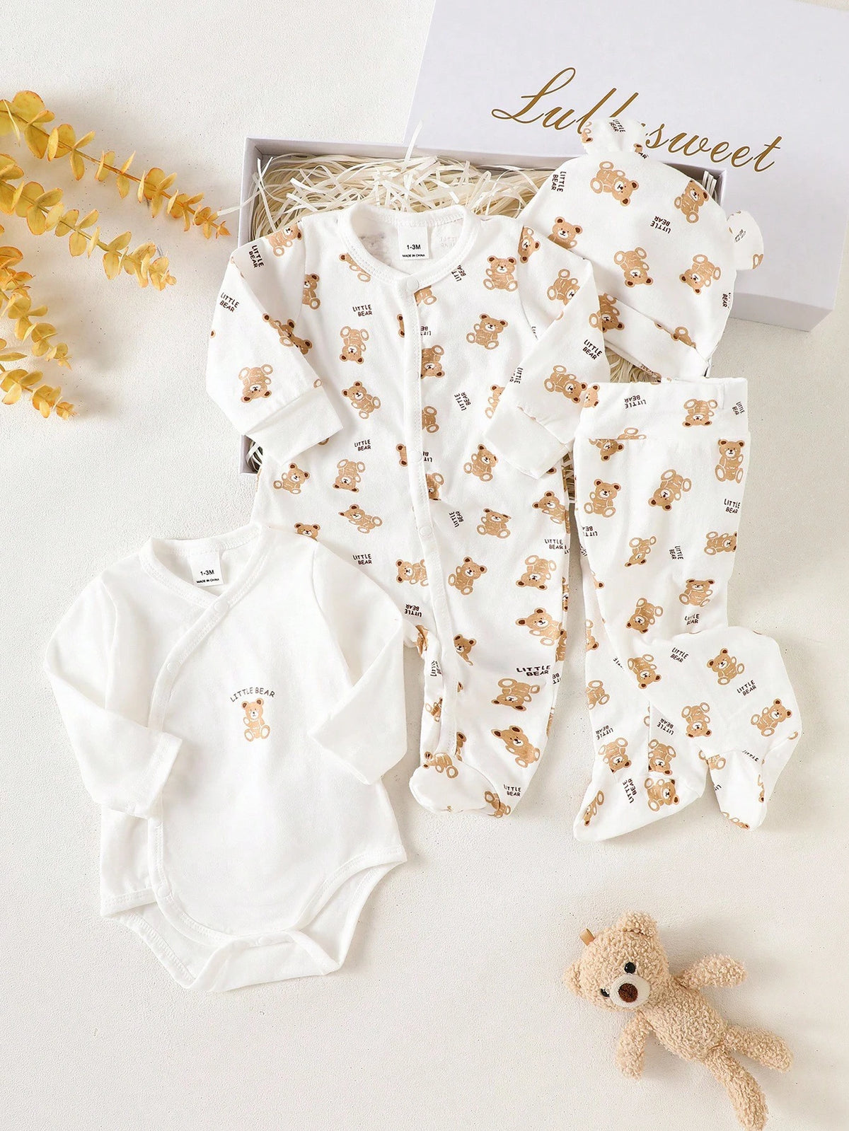4pcs Baby Boys Little Bear Print Layette Gift Set - Ivory | 21 Cent...
