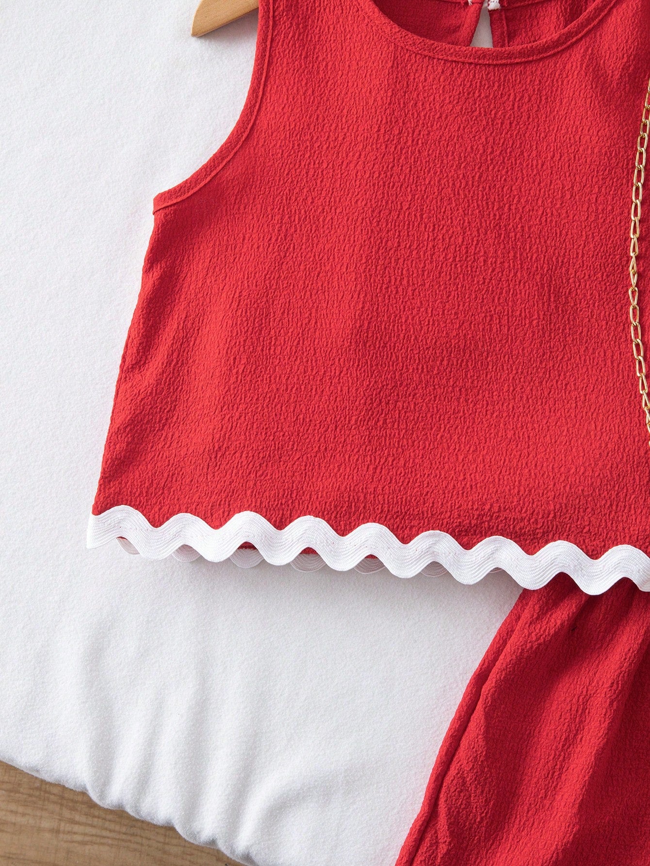 2pcs Girls Textured Crepe Ric-Rac Trim Top & Shorts Set - Scarlet |...