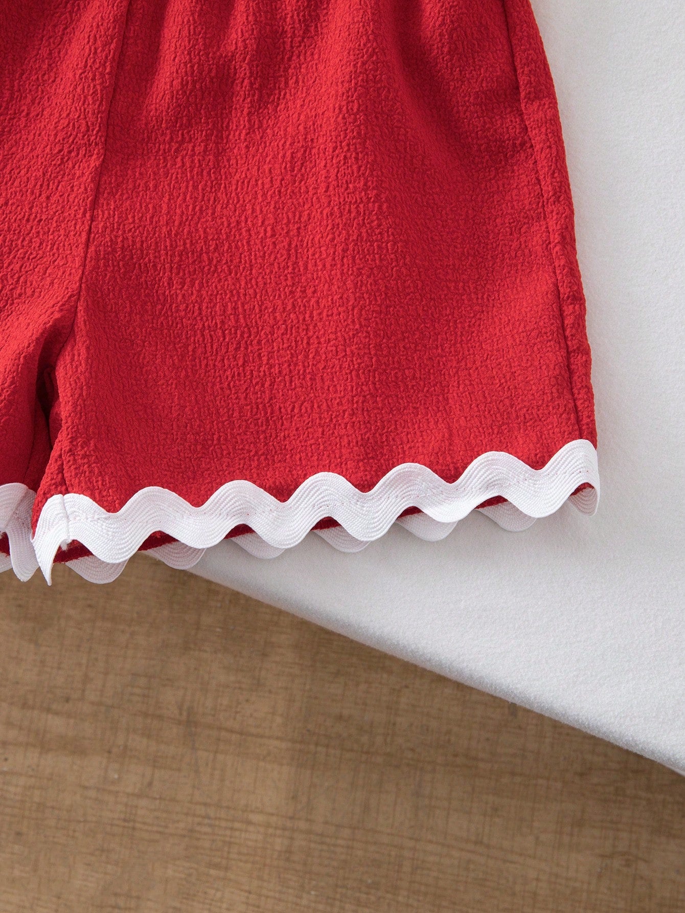 2pcs Girls Textured Crepe Ric-Rac Trim Top & Shorts Set - Scarlet |...