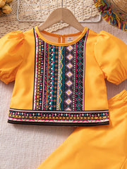 2pcs Little Girls Aztec Print Puff Sleeve Top & Pants Set - Saffron...