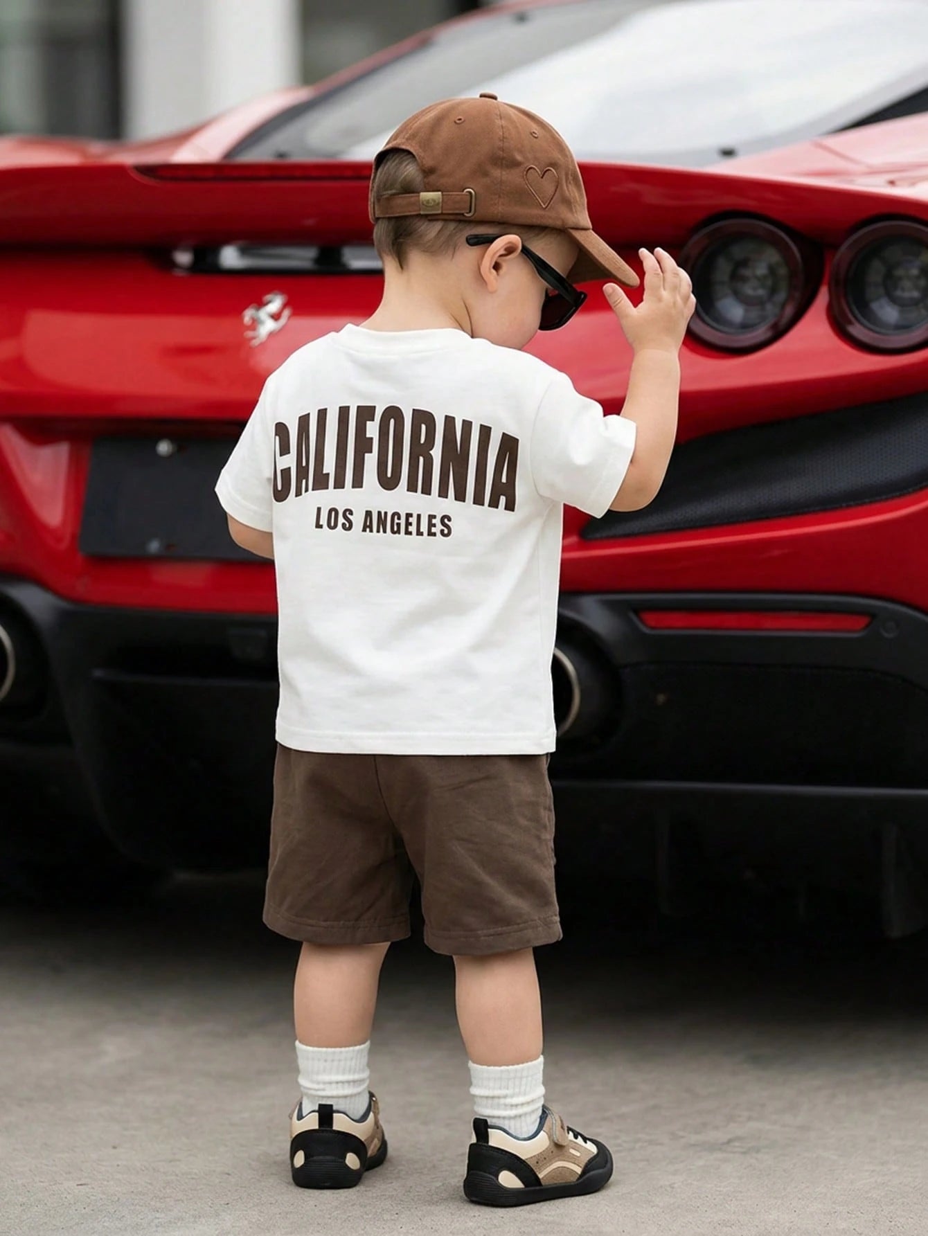 2pcs Boys California Graphic Tee & Cargo Shorts Set - Ivory