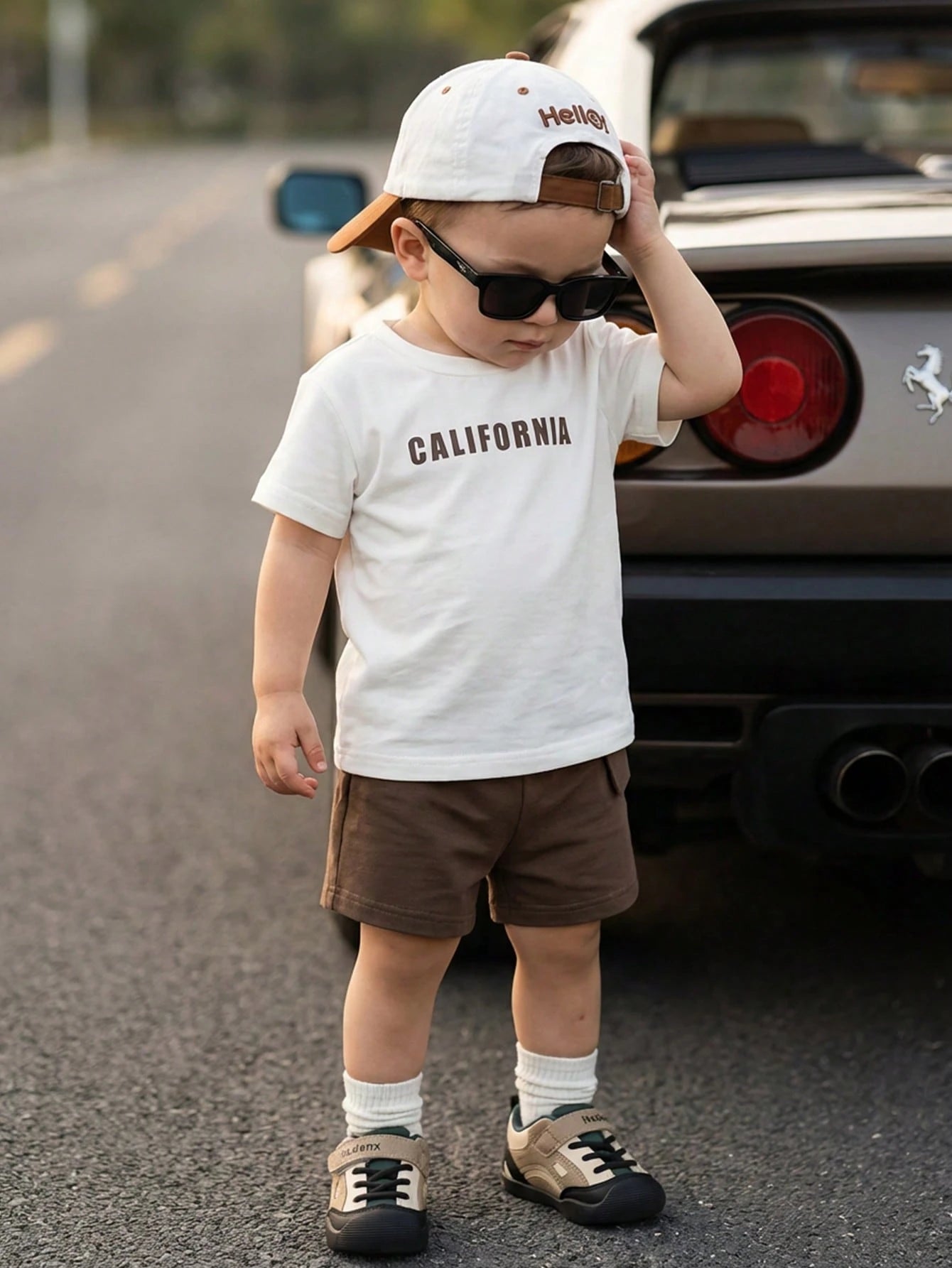2pcs Boys California Graphic Tee & Cargo Shorts Set - Ivory