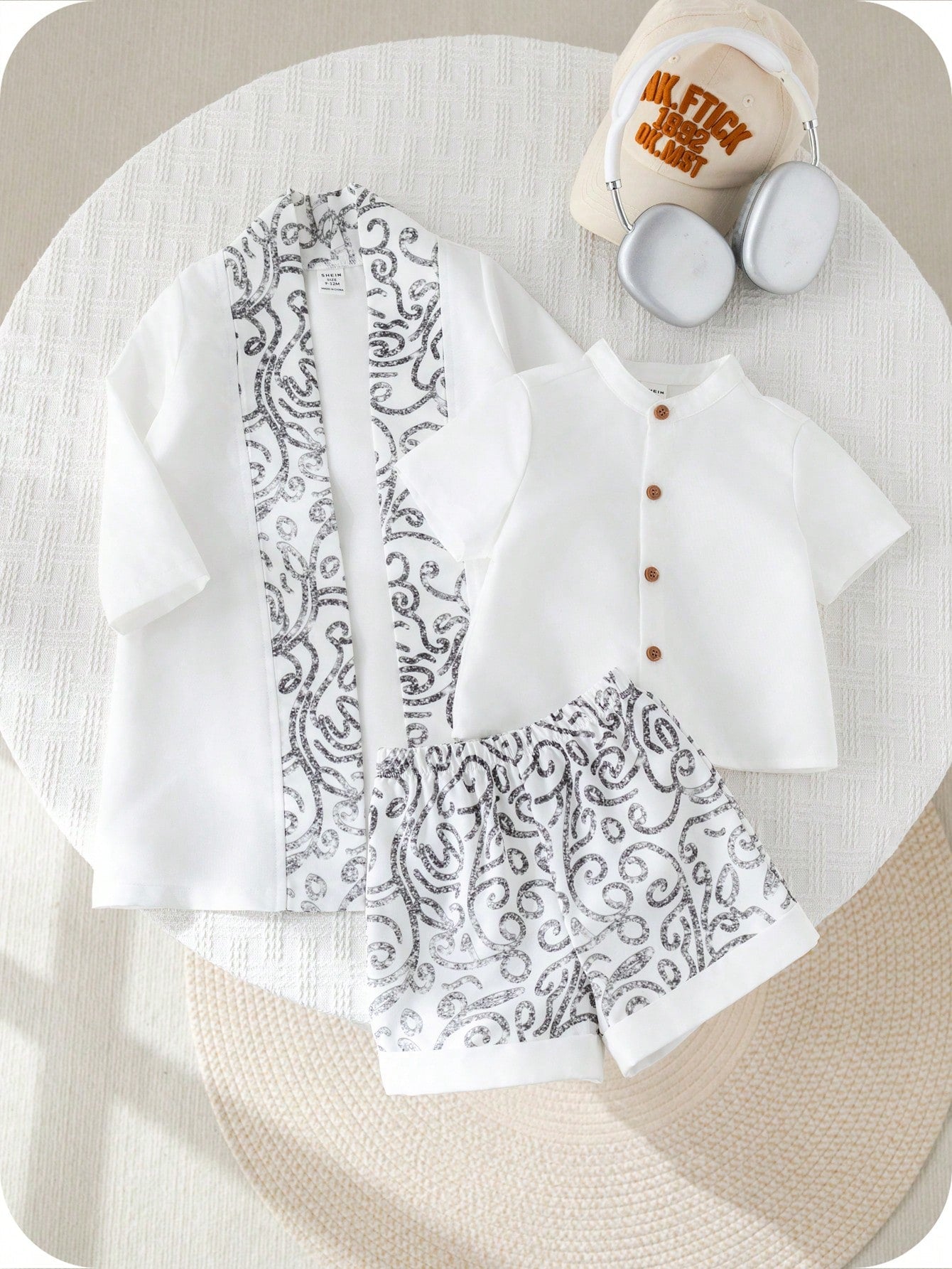 3pcs Boys Baroque Print Robe, Shirt & Shorts Set - Ivory | 21 Centu...