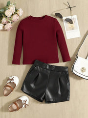 2pcs Girls Ribbed Knit Top & Faux Leather Shorts Set - Crimson | 21...