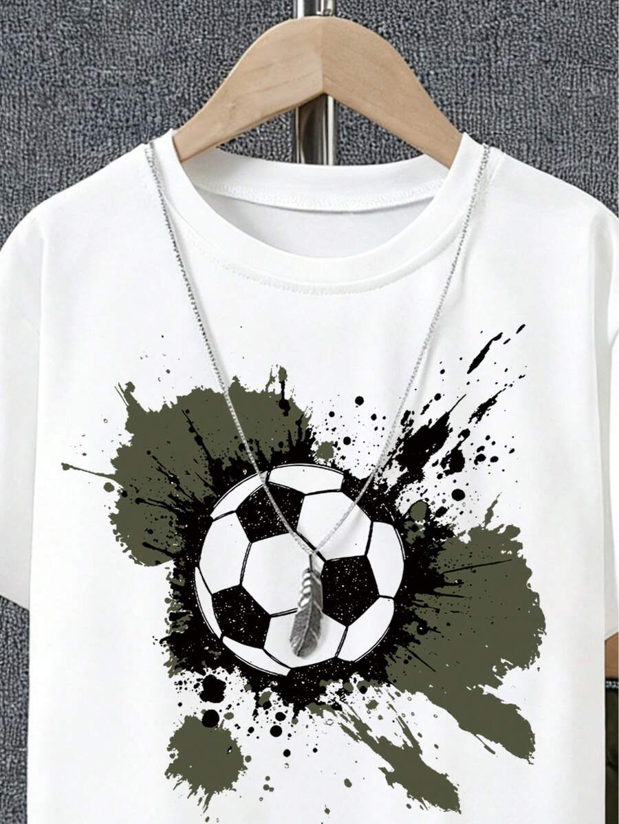 2pcs Boys Soccer Graphic Tee & Cargo Shorts Set - Multi