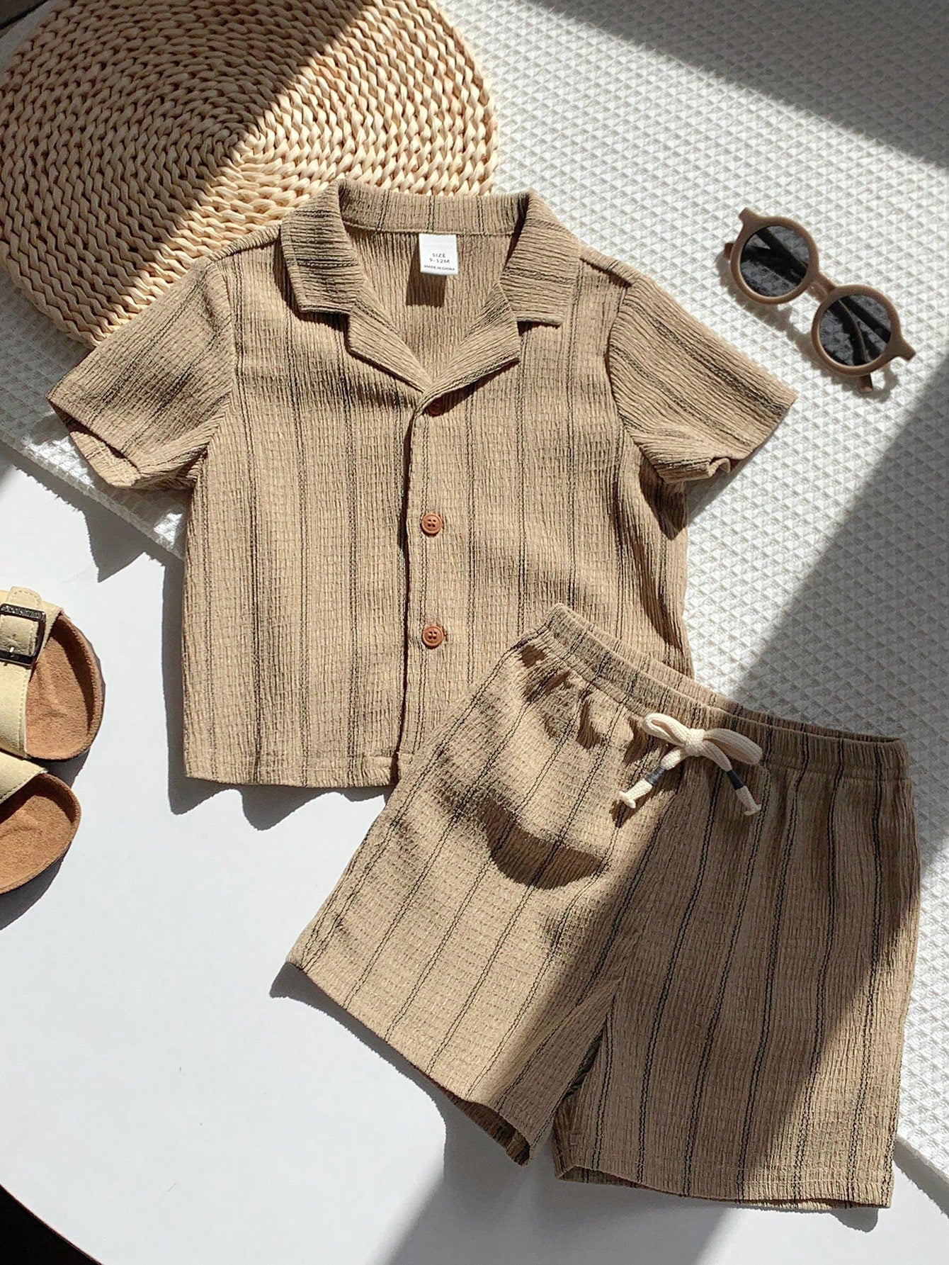 2pcs Boys Striped Resort Collar Shirt & Shorts Set - Taupe
