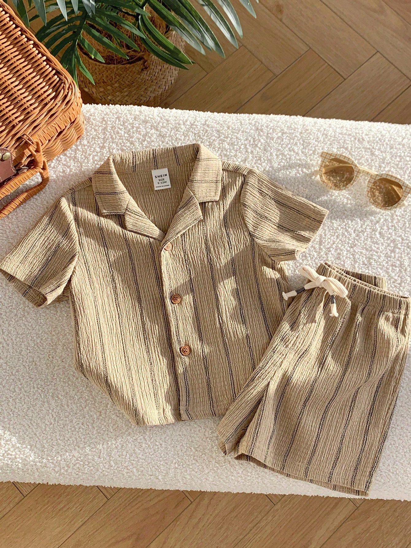 2pcs Boys Striped Resort Collar Shirt & Shorts Set - Taupe
