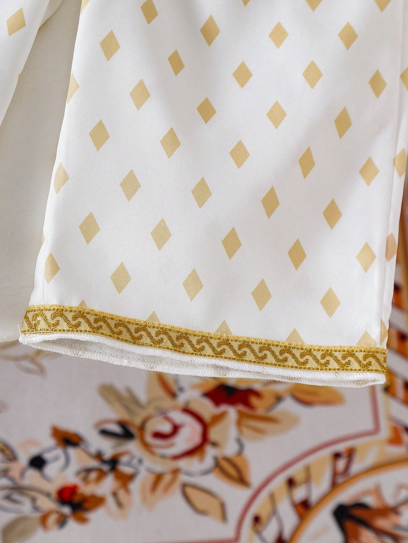 2pcs Girls Gold Print Puff Sleeve Top & Pants Set - Ivory | 21 Cent...