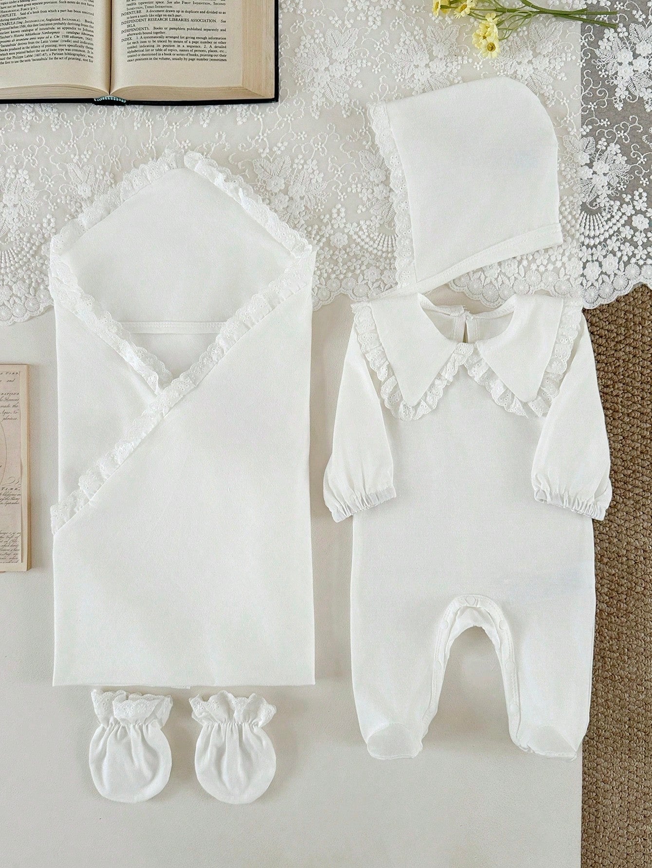 4pcs Baby Girls Lace-Trim Footed Sleepsuit Gift Set - Ivory | 21 Ce...