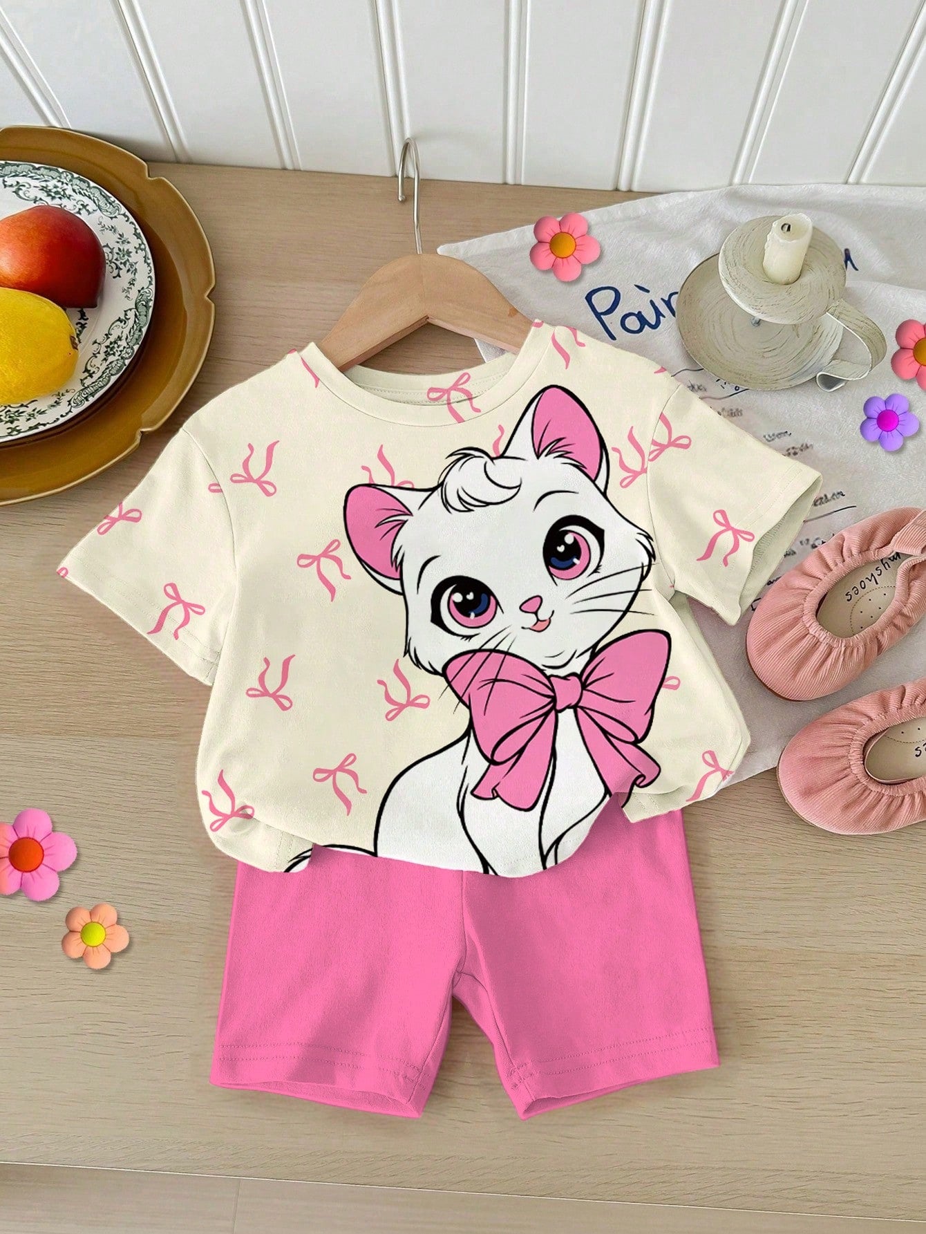 2pcs Girls Bow Kitty Print Tee & Shorts Set - Ecru
